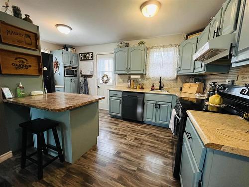 21 Snowden Avenue, Amherst, NS 