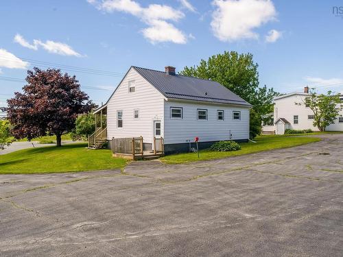 7793 Highway 7, Musquodoboit Harbour, NS - Outdoor