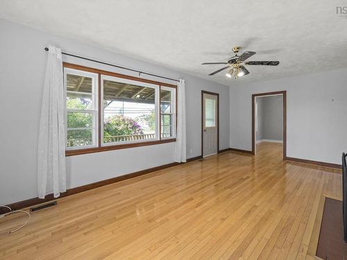 7793 Highway 7, Musquodoboit Harbour, NS - Indoor Photo Showing Other Room