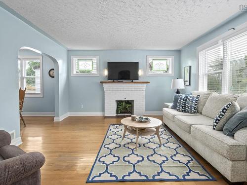 140 Victoria Road, Dartmouth, NS 
