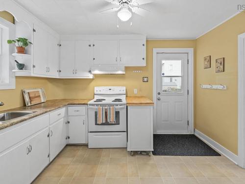 140 Victoria Road, Dartmouth, NS 