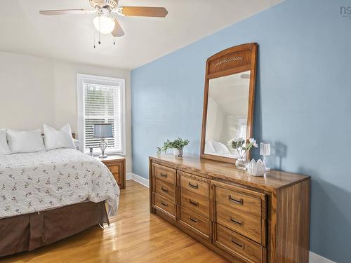 140 Victoria Road, Dartmouth, NS 