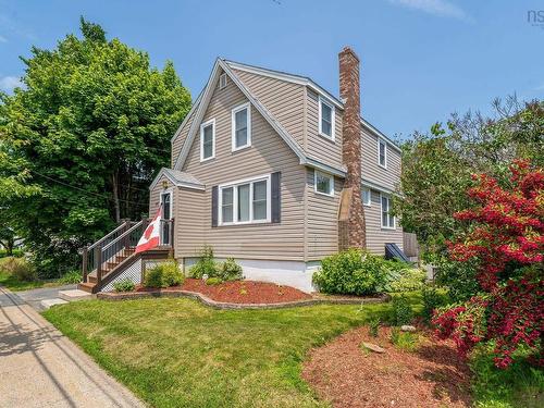 140 Victoria Road, Dartmouth, NS 