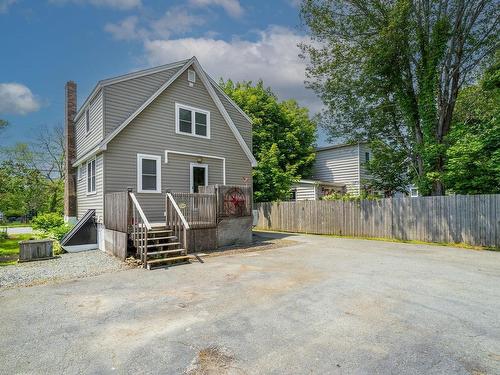 140 Victoria Road, Dartmouth, NS 