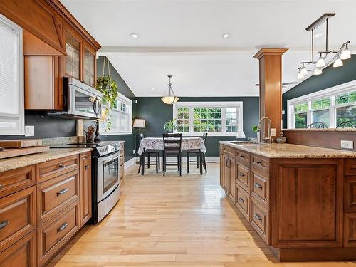 6 Stevens Road, Dartmouth, NS 