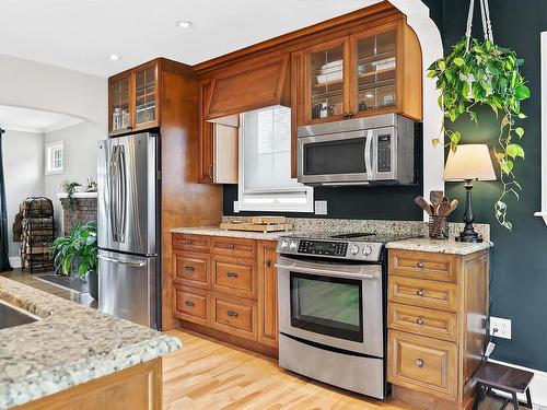 6 Stevens Road, Dartmouth, NS 