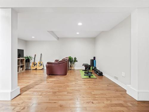 6 Stevens Road, Dartmouth, NS 