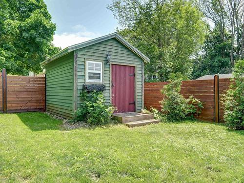 6 Stevens Road, Dartmouth, NS 