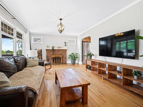 6 Stevens Road, Dartmouth, NS 