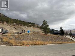 4250 Falcon Crest Drive Merritt, BC V1K 0B4