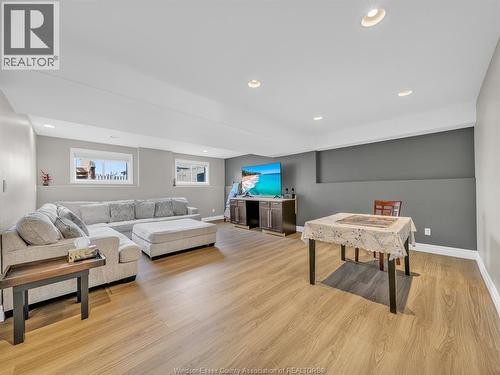 2115 Everts, Windsor, ON 