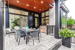 Gorgeous Covered porch w/Stone flooring - 