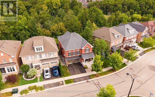 637 WETTLAUFER TERRACE  Milton, ON L9T 8N1