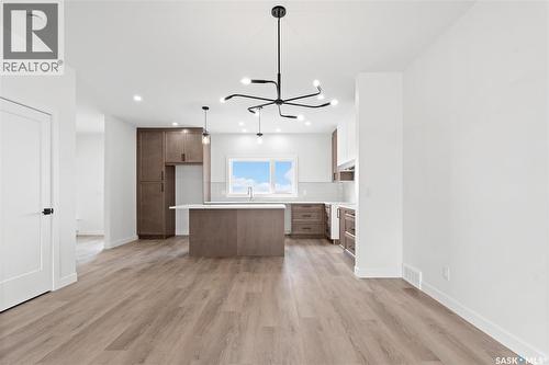 423 Eldorado Street, Warman, SK - Indoor Photo Showing Kitchen
