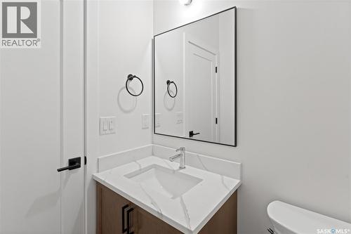 423 Eldorado Street, Warman, SK - Indoor Photo Showing Bathroom
