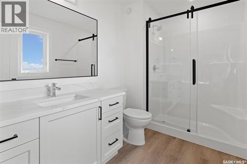423 Eldorado Street, Warman, SK - Indoor Photo Showing Bathroom