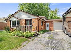 280 PICKERING Amherstburg, ON N9V 1R6