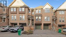 75 - 50 STRATHAVEN DRIVE Mississauga, ON L5R 4E7