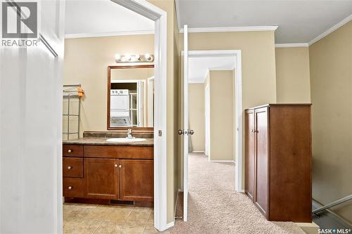 403 715 Hart Road, Saskatoon, SK 