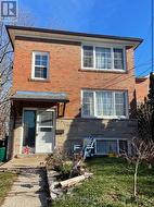 LOWER - 119 QUEENSBURY AVENUE  Toronto, ON M1N 2X8