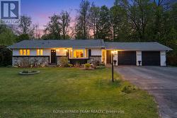 5643 FICKO CRESCENT Ottawa, ON K1X 1H3