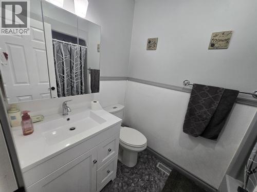 3219 Hayman Crescent, Quesnel, BC - Indoor Photo Showing Bathroom