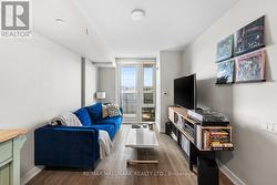 315 - 38 MONTE KWINTER COURT Toronto, ON M3H 0E2