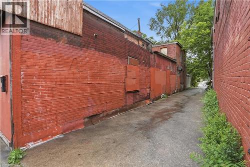 721 1/2 Barton Street E, Hamilton, ON 