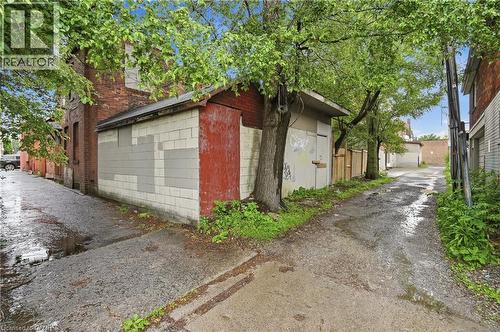 721 1/2 Barton Street E, Hamilton, ON 