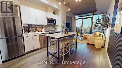 402 - 224 Lyon Street N, Ottawa, ON 