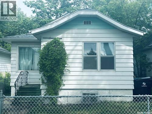 416 I AVENUE S  Saskatoon, SK S7M 1Y4
