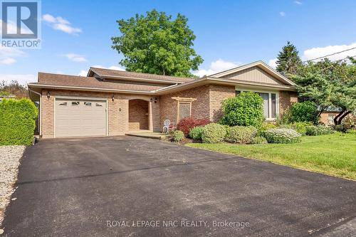 9 SANDY COVE DRIVE  St. Catharines (Lakeshore), ON L2N 5Z3