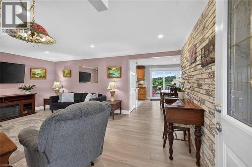 7344 Dickenson Road E, Glanbrook, ON 