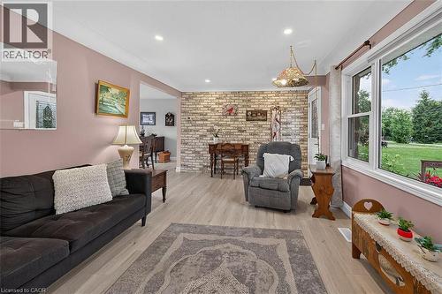 7344 Dickenson Road E, Glanbrook, ON 