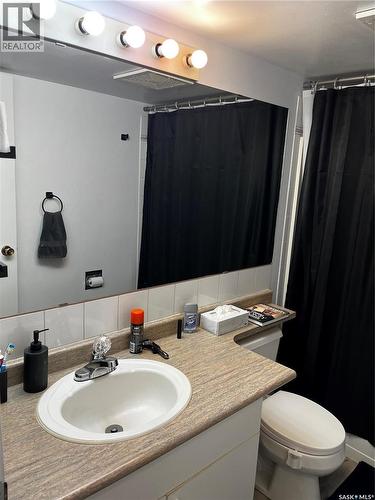 52 1 Columbia Drive, Saskatoon, SK 