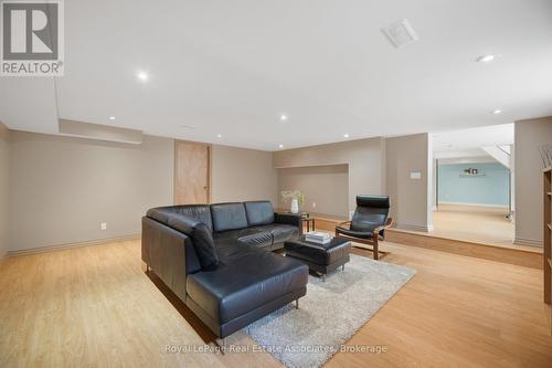 32 Plaxton Drive, Toronto, ON 