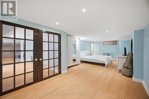 32 Plaxton Drive, Toronto, ON 