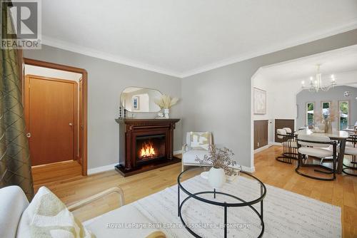 32 Plaxton Drive, Toronto, ON 