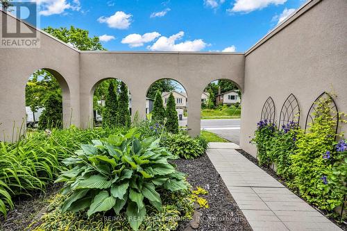 1441 Petrie Way, Mississauga, ON 
