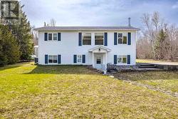 2062 Havilland Shores DR Goulais River, ON P0S 1E0