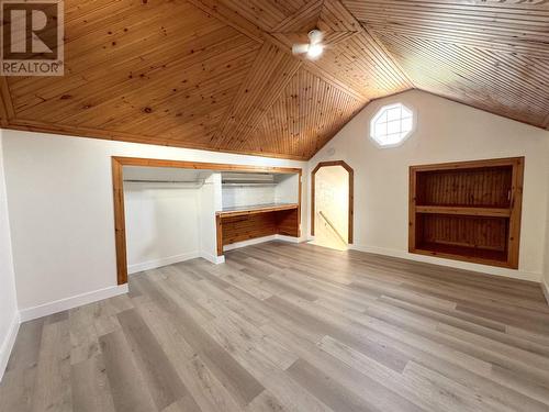 32 Champlain St, Sault Ste. Marie, ON 