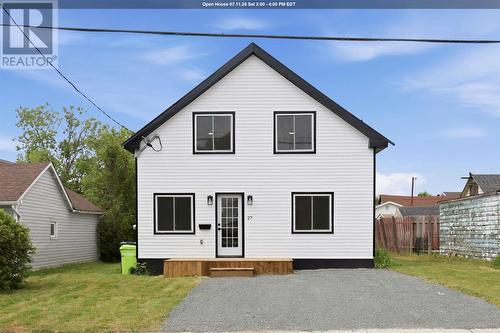 27 Blake AVE  Sault Ste. Marie, ON P6B 4X5