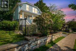 109 Main Avenue  Halifax, NS B3M 1A8