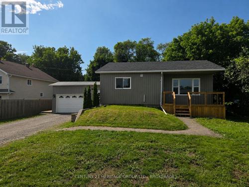 7510 ROGER STEVENS DRIVE  Montague, ON K7A 4X9