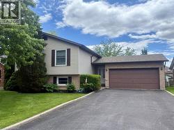 32 MCMASTER Drive  Caledonia, ON N3W 1H5