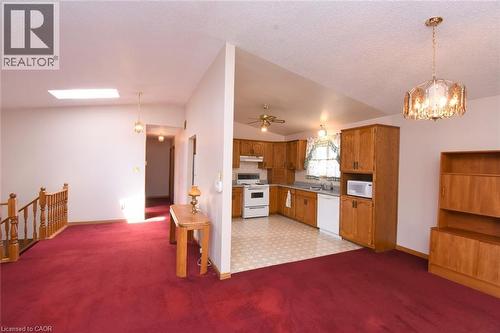32 Mcmaster Drive, Caledonia, ON 