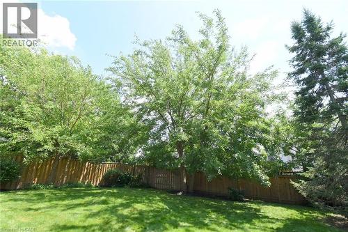 32 Mcmaster Drive, Caledonia, ON 