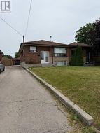 85 MULHOLLAND AVENUE Toronto, ON M6A 2S5