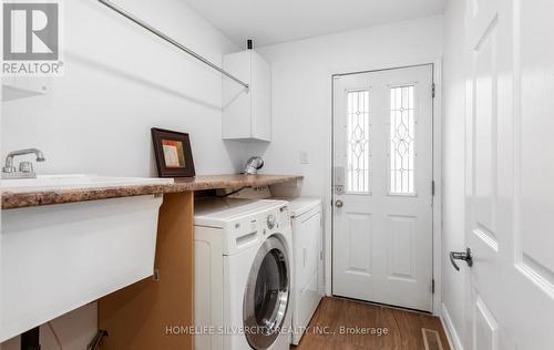 303 Hickory Circle, Oakville, ON 