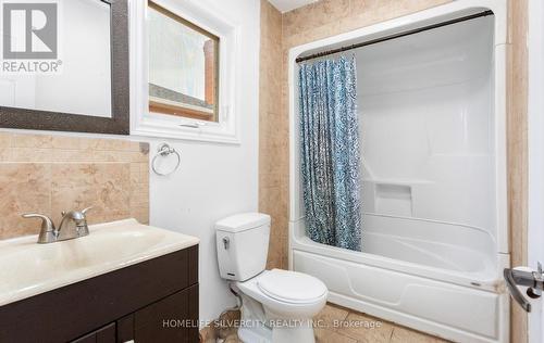 303 Hickory Circle, Oakville, ON 